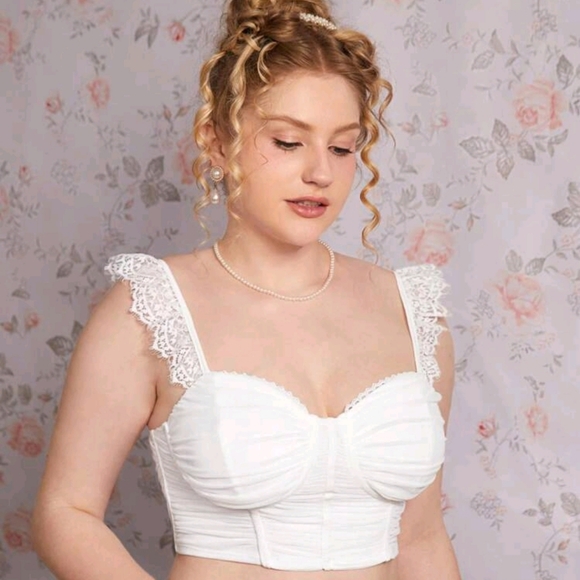 SHEIN MOD Plus Contrast Lace Ruched Bustier Top - White, Size 0XL - Picture 7 of 10